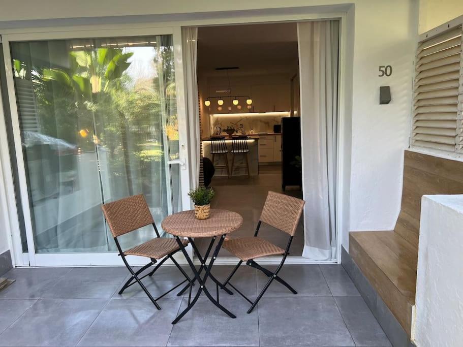 Puerto Banus Eddie Suite มาร์เบยา ภายนอก รูปภาพ
