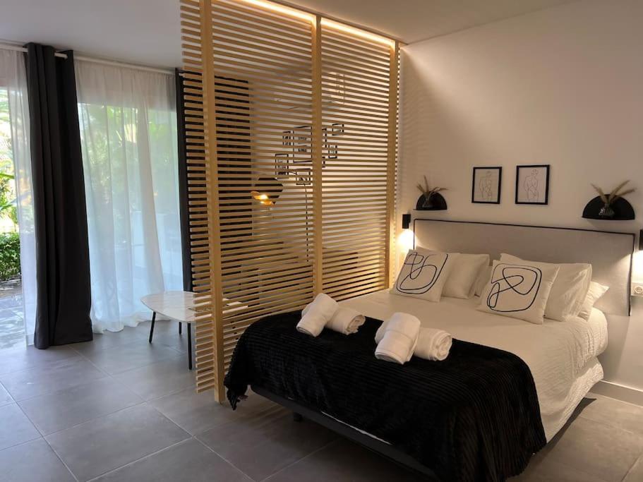 Puerto Banus Eddie Suite มาร์เบยา ภายนอก รูปภาพ