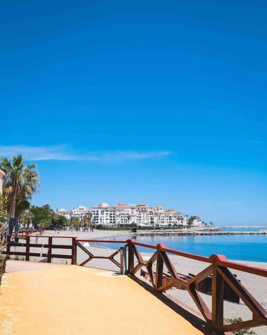 Puerto Banus Eddie Suite มาร์เบยา ภายนอก รูปภาพ